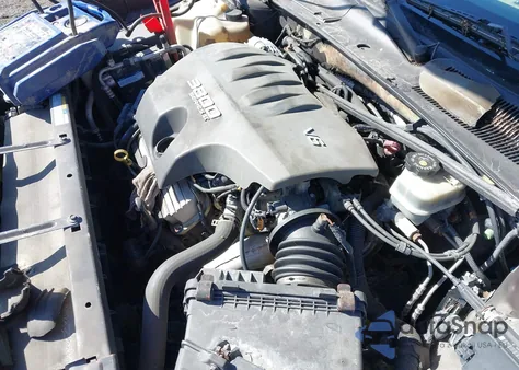 2001 Buick Lesabre Custom from USA, damaged, VIN 1G4HP54K614184616